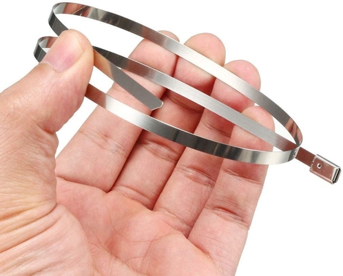 11.8inch White 304 Stainless Steel Cable Ties Auto bloccante Metal Zip Ties per resistenza alla corrosione e avvolgimento sicuro