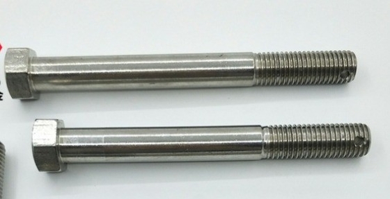 M1.6-M20 Sistema metrico di misurazione in acciaio inossidabile testa piatta bullone cavo con buco di pin Cotter