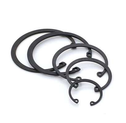 Dimensione M3M4M5M6M8M10M12M14M16M240M18M20M22M24M27 Applicazione sanitaria Anello di ritenuta in acciaio con buco nero DIN471 e finitura semplice