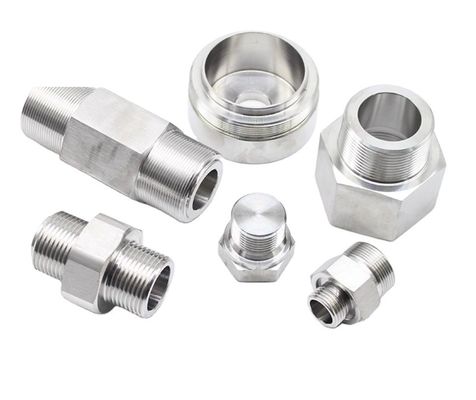 Precisione in acciaio inossidabile alluminio titanio lavorazione CNC fresatura parti di tornitura con connessione di premitura e supporto OBM