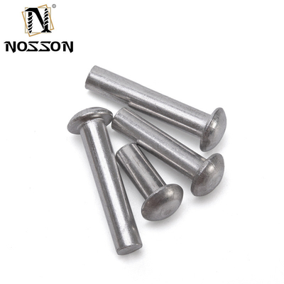 ISO Standard Metric Aluminum Brass Solid Core Rivet Fastenal Flat Head Round Head Solid Mild Steel Copper Rivets con finitura brillante