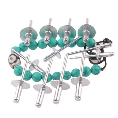 DIN Standard Aluminum Stainless Steel Multi-Grip Unlock Style Open Close End Blind Pop Rivet per prodotti bianchi