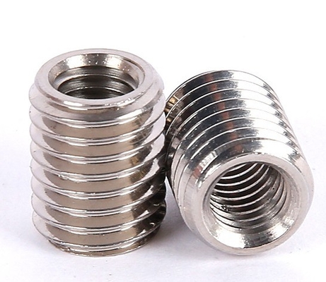 Noccioline di conversione a filo metrico cromato 8mm 10mm 12mm 14mm 16mm 20mm 25mm 30mm 35mm 40mm 50mm Lunghezza per industria