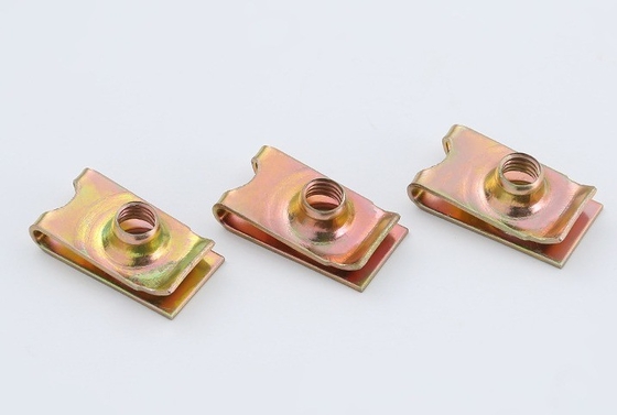 Sistema metrico di misurazione M4-M10 in acciaio inossidabile U Clip Nut per soluzioni di fissaggio a filo